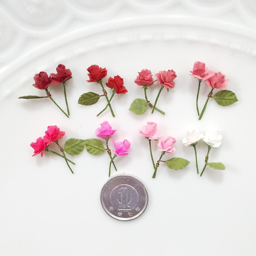 ハンドメイド布花　小さいな薔薇 ミニ布花♡バラ♡1円サイズシリーズ♡素材 その他素材 Rie♪hana 通販