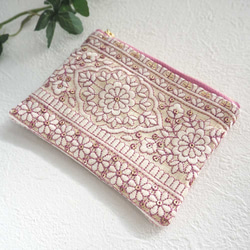 【SALE】インド刺繍のミニポーチ 2枚目の画像