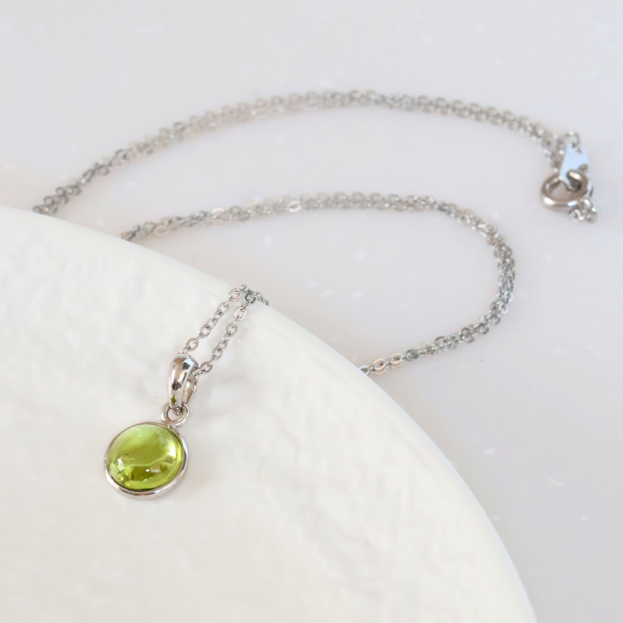 ペリドット 天然石ネックレス 金属アレルギー対応 宝石質