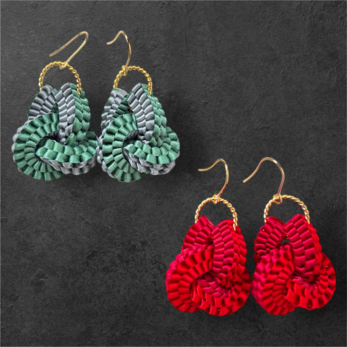 リボンでできたつながるピアス/イヤリング変更可/ミントグリーン