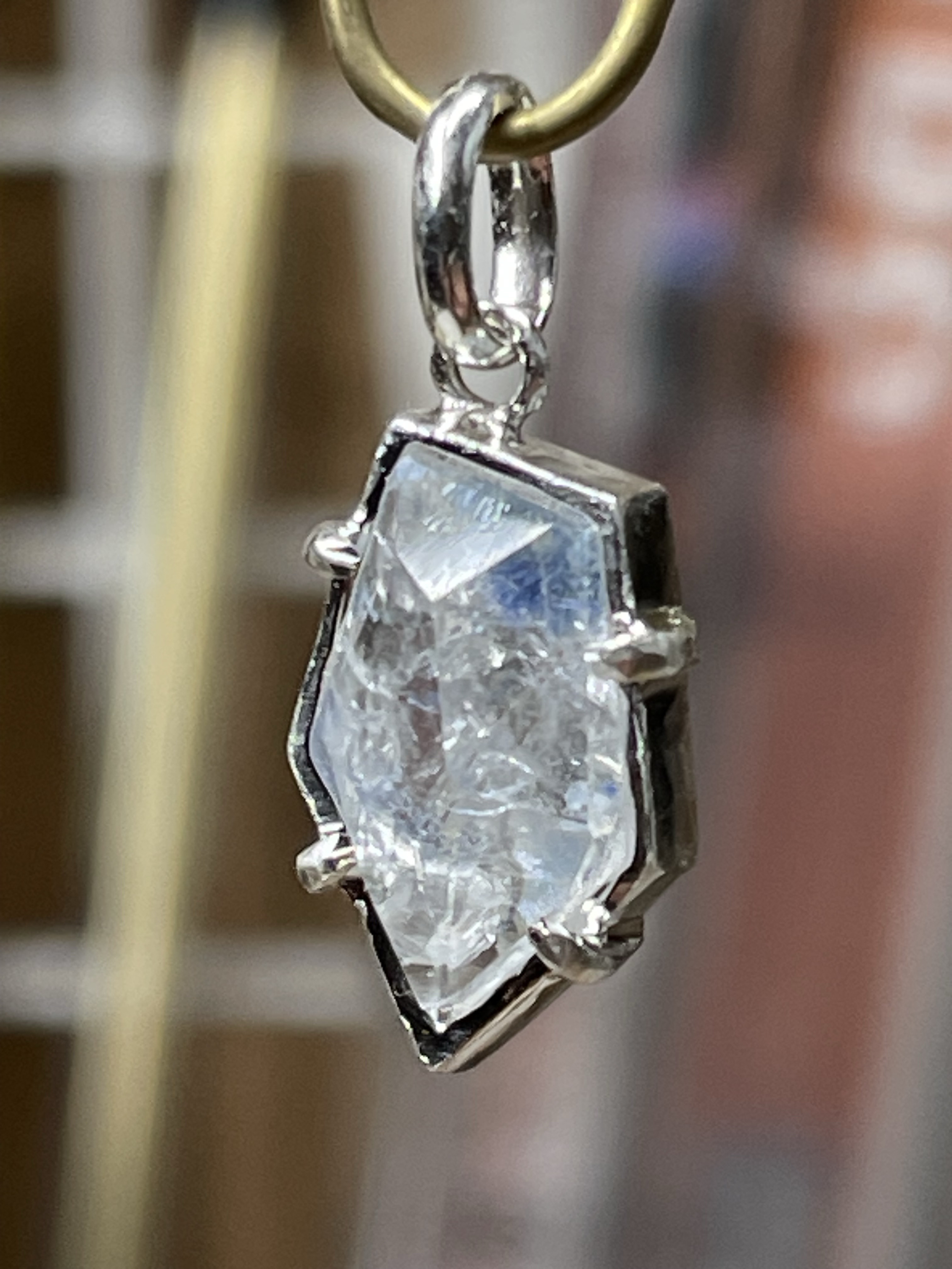 デュモルチュライトinクオーツのネックレス