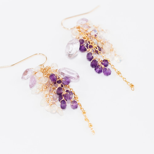 エチオピアラベンダーカラーオパールのロングピアスチャーム☆ エチオピアラベンダーカラーオパールのロングピアスチャーム☆