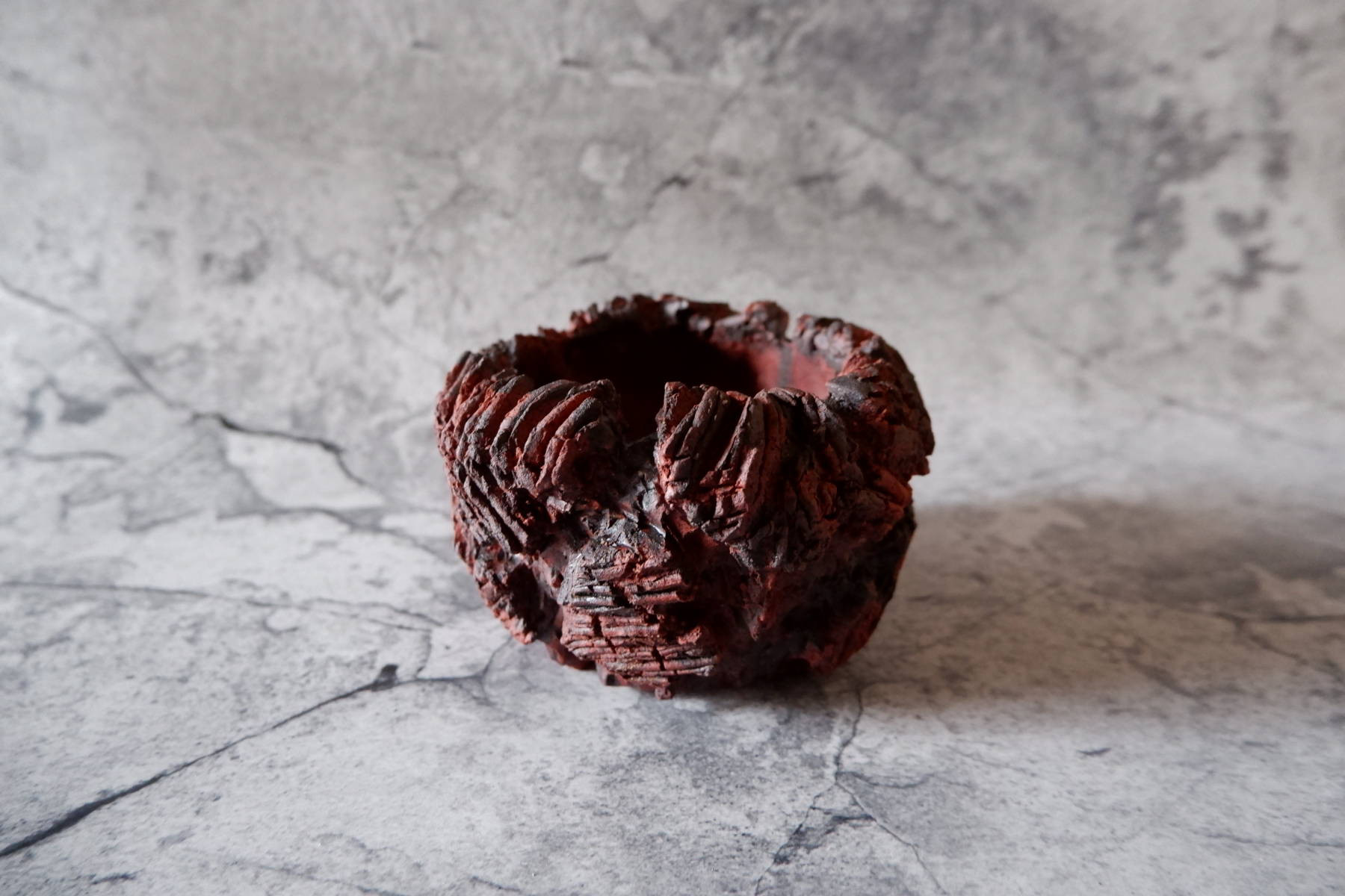 3号裂紋赤鉢932　塊根植物　多肉植物　盆栽　植木鉢　作家鉢　沖縄