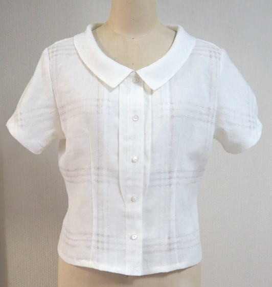 （再販２）麻のショールカラーの半袖ブラウス（オフ白）