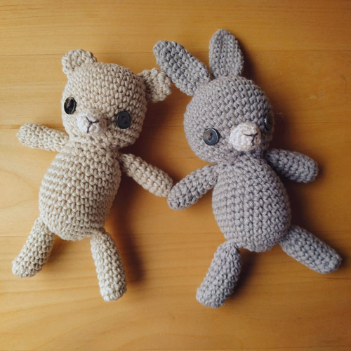 オーガニックコットンのあみぐるみキット《クマかウサギ