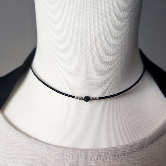 カレンシルバーとブラックオニキスのチョーカー（マグネット式とめ金具に変更可能です） 1枚目の画像