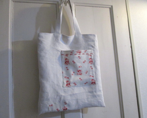 フランスアンティーク赤いイニシャル刺繍とシャビーシック花柄