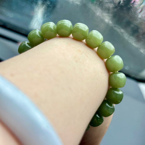 和田玉「天然翡翠(ネフライト) 」湖水緑ブレスレット ブレスレット