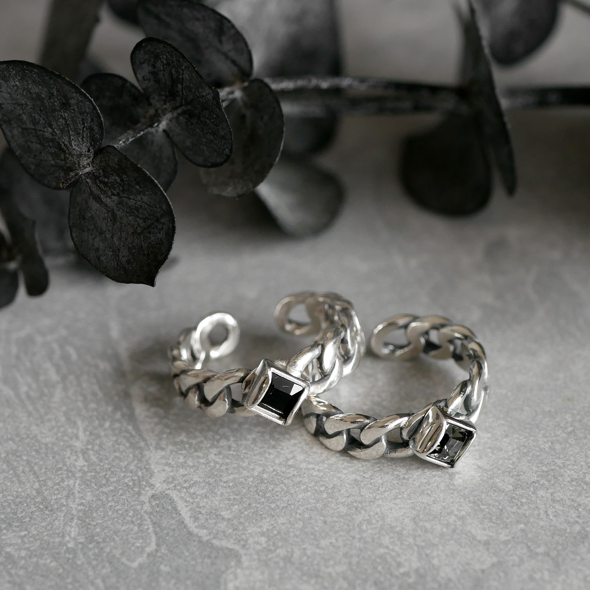 【サイズ調整可】スクエアストーンチェーンリング / silver　R078