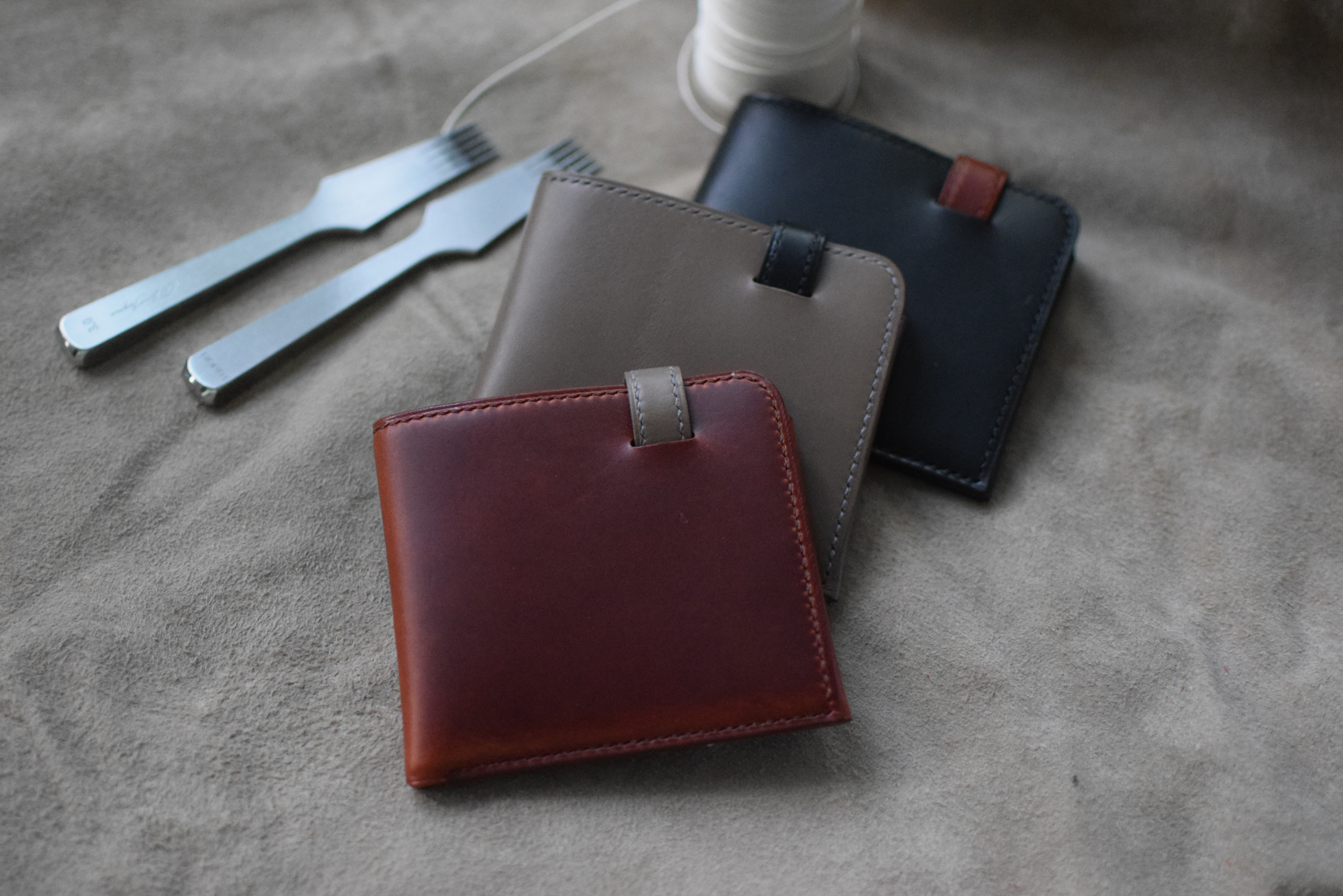 手のひらサイズのお財布/薄型財布/ミニ財布/メンズ/コンパクト財布/ミニウォレット/プレゼント/