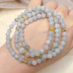 ミャンマー産　天然本翡翠　A貨　氷種　多彩　ブレスレット ミャンマー産天然本翡翠A貨 晴水氷種ブレスレット