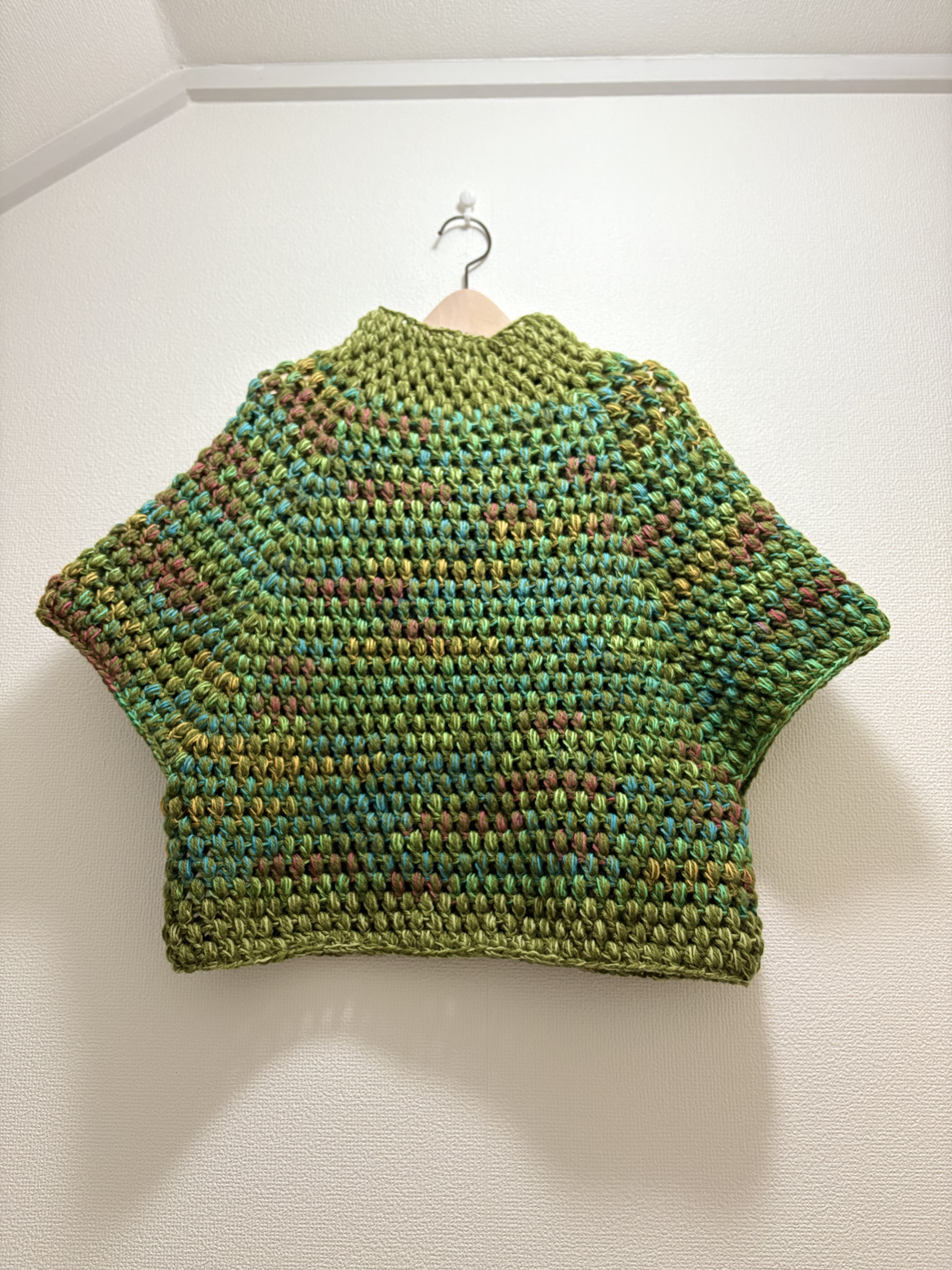 ☆handmade☆手編み Opal糸使用、総玉編みニット