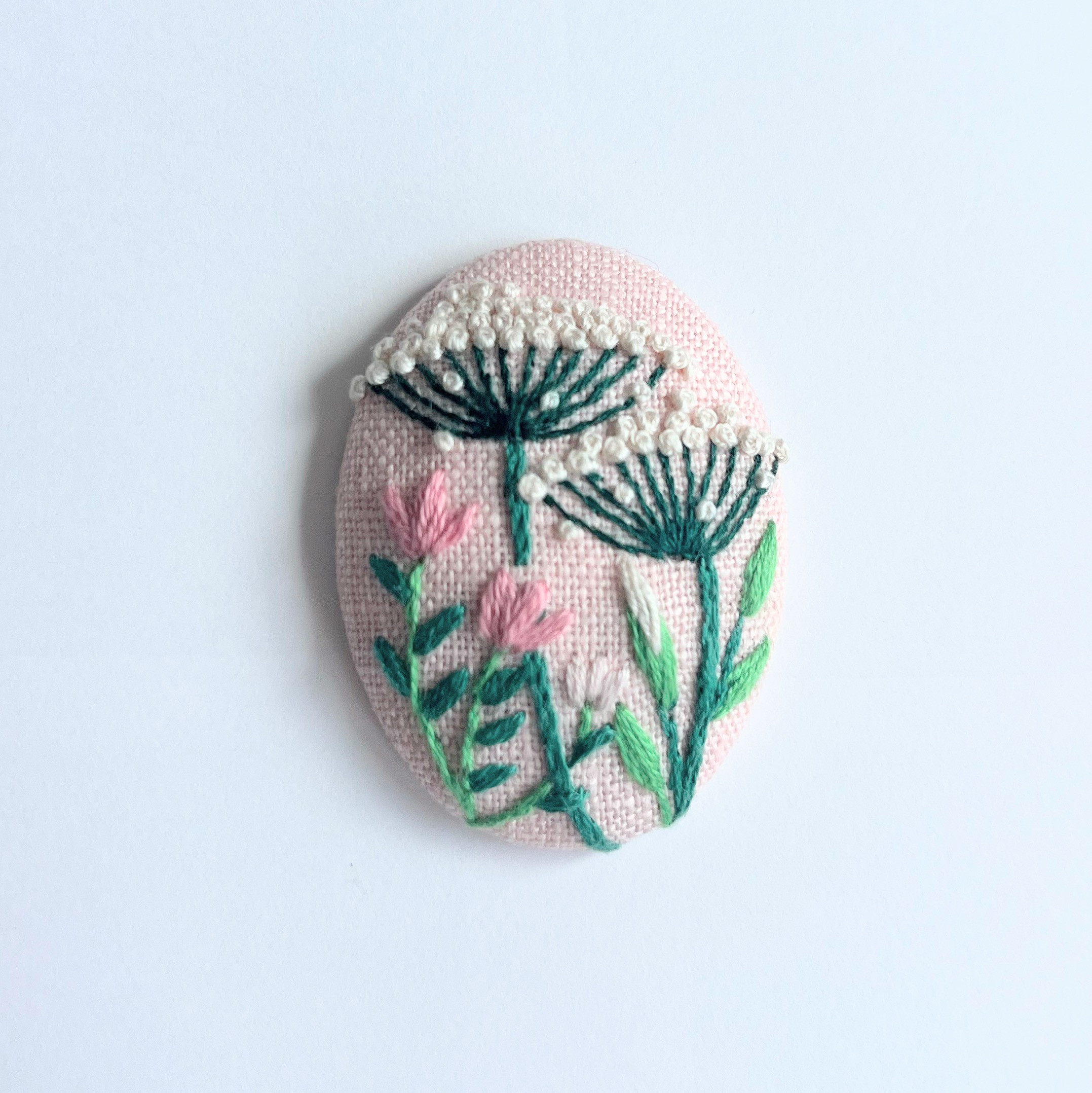 草花の刺繍ブローチ【botanical】#357