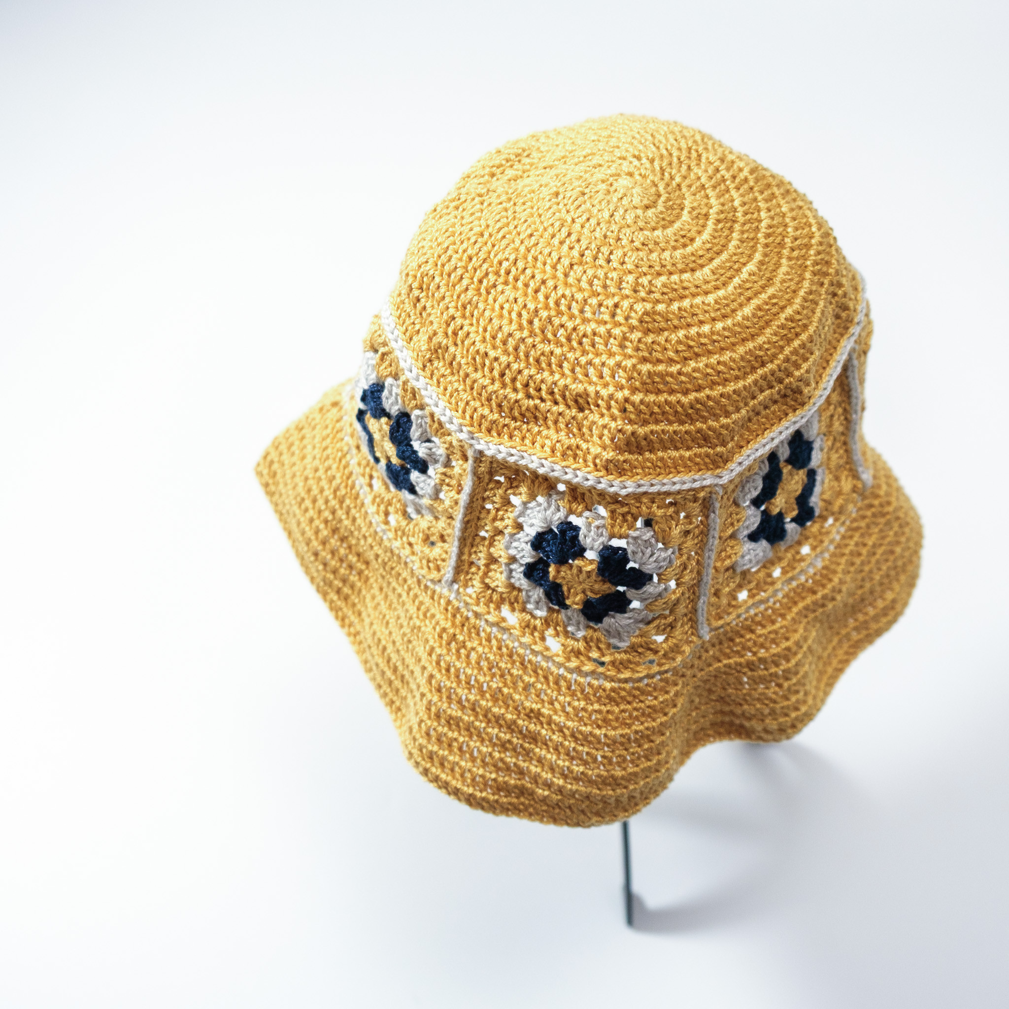 グラニーハット イエロー グラニースクエア グラニーモチーフ クロシェハット