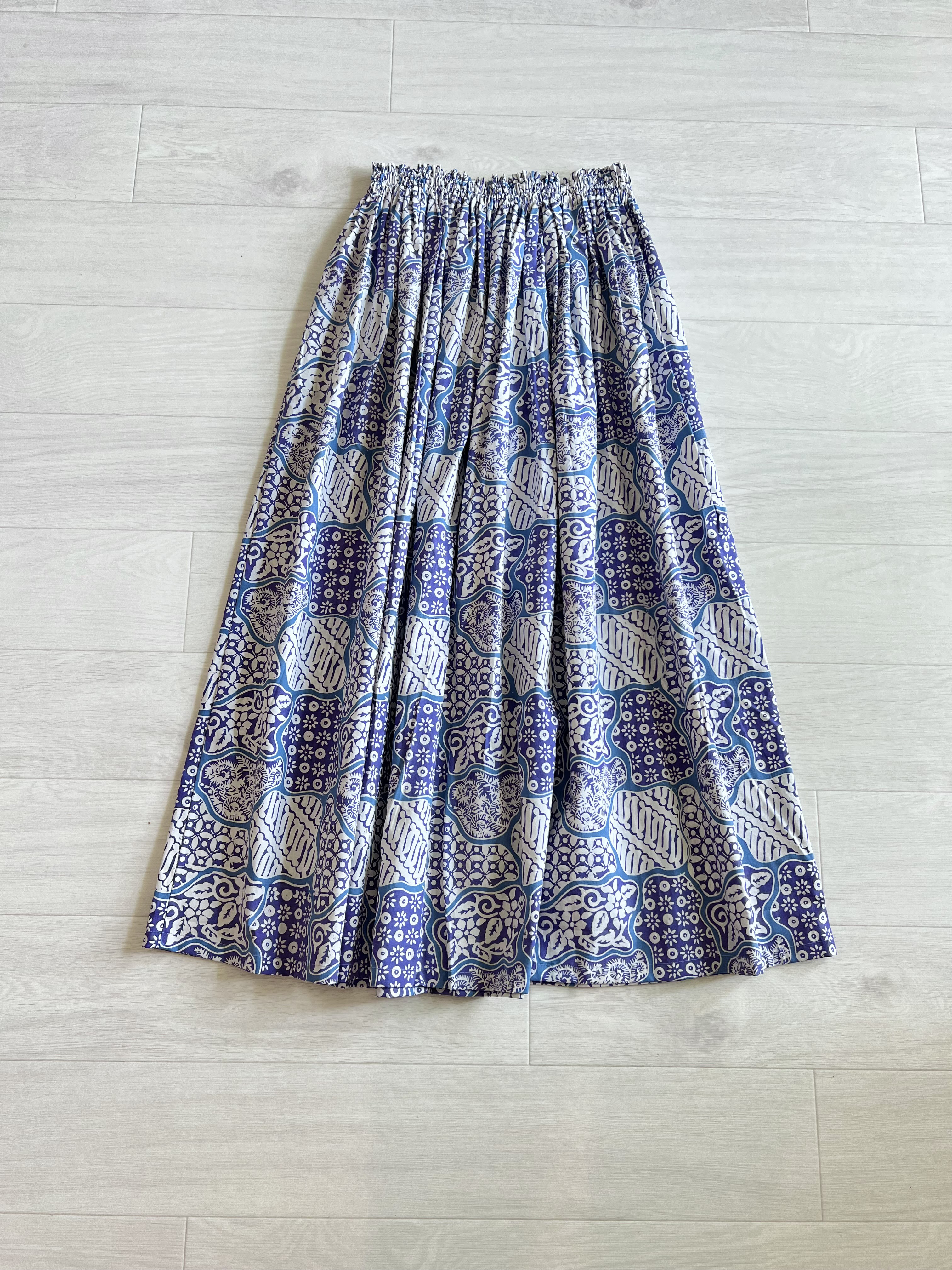 Bali style♪インドネシアバティックのギャザースカート　ろうけつ染め