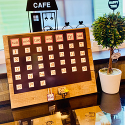 カレンダーホルダー やぶらずに年間保存！ 木製壁掛け カレンダー