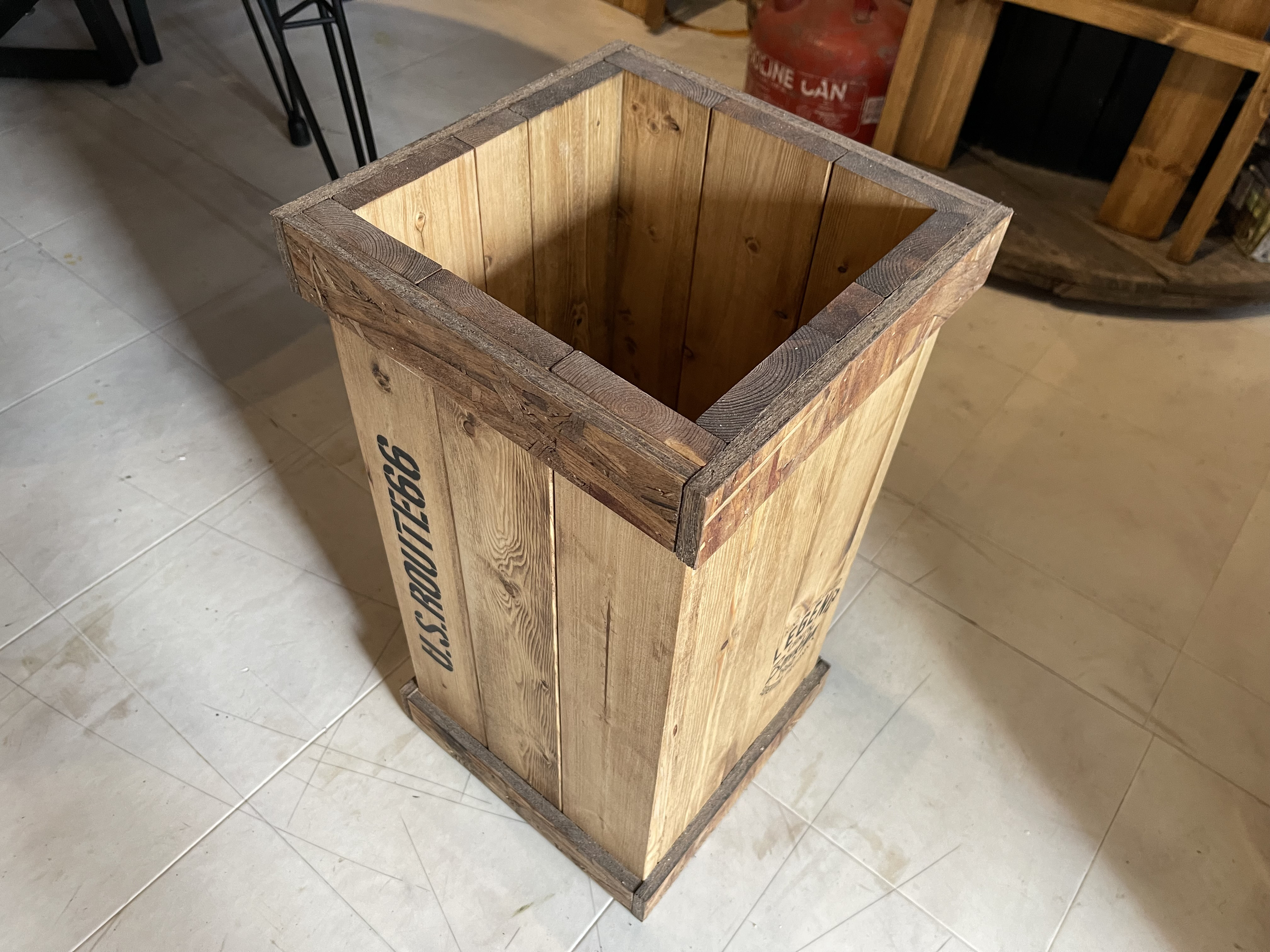 くうさん 傘立て 壺 イタリア製 玄関 ハンドメイド 手作り 翡翠 傘立て プランターカバー ポットカバー 木製 ウッド スンバ