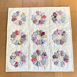 大きめドレスデンのパッチワークタペストリー パッチワークキルト