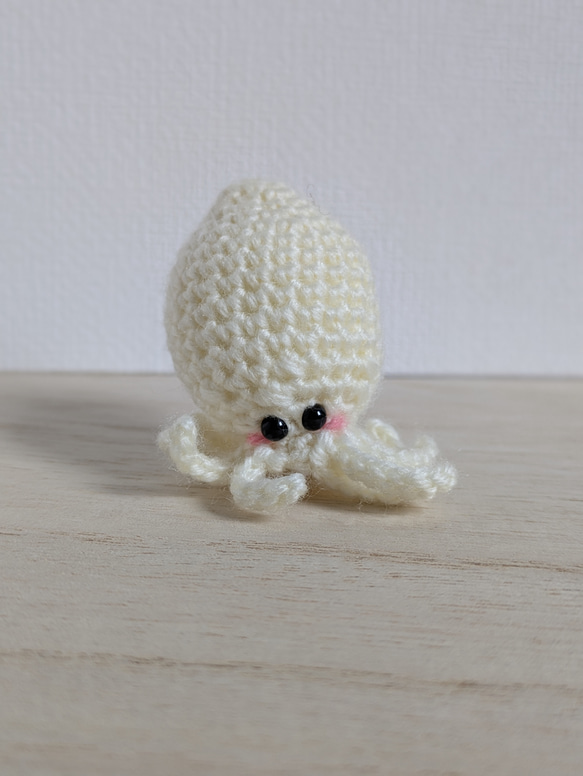 あみぐるみ イカさん ぴんくほっぺ 狭2 ピーン ストラップ 再