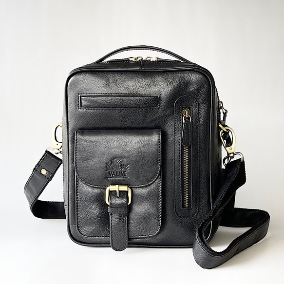 バッグ　ハンドメイド　牛革 英国デザイン牛革かばんValise TALL BOXショルダー ブラックBuff