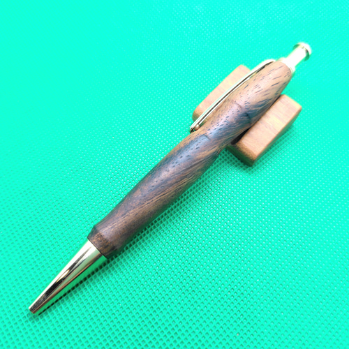 モンキーポッドの木軸ボールペン（名入れ出来ます） ペン・筆記