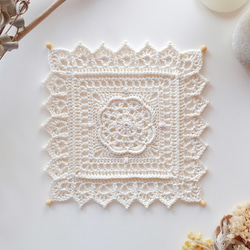 花束になるバラのコースター（2枚＋専用容器のセット） かぎ針編み