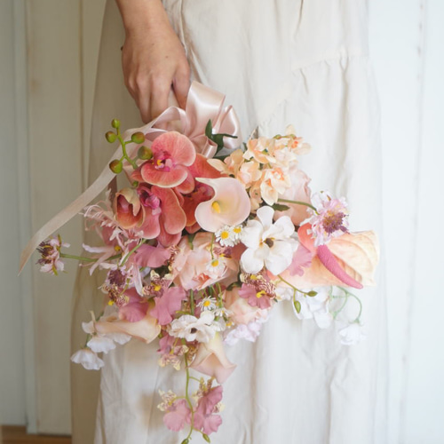 ニュアンスカラーのブーケ 胡蝶蘭 ウェディングブーケ＆ブートニア