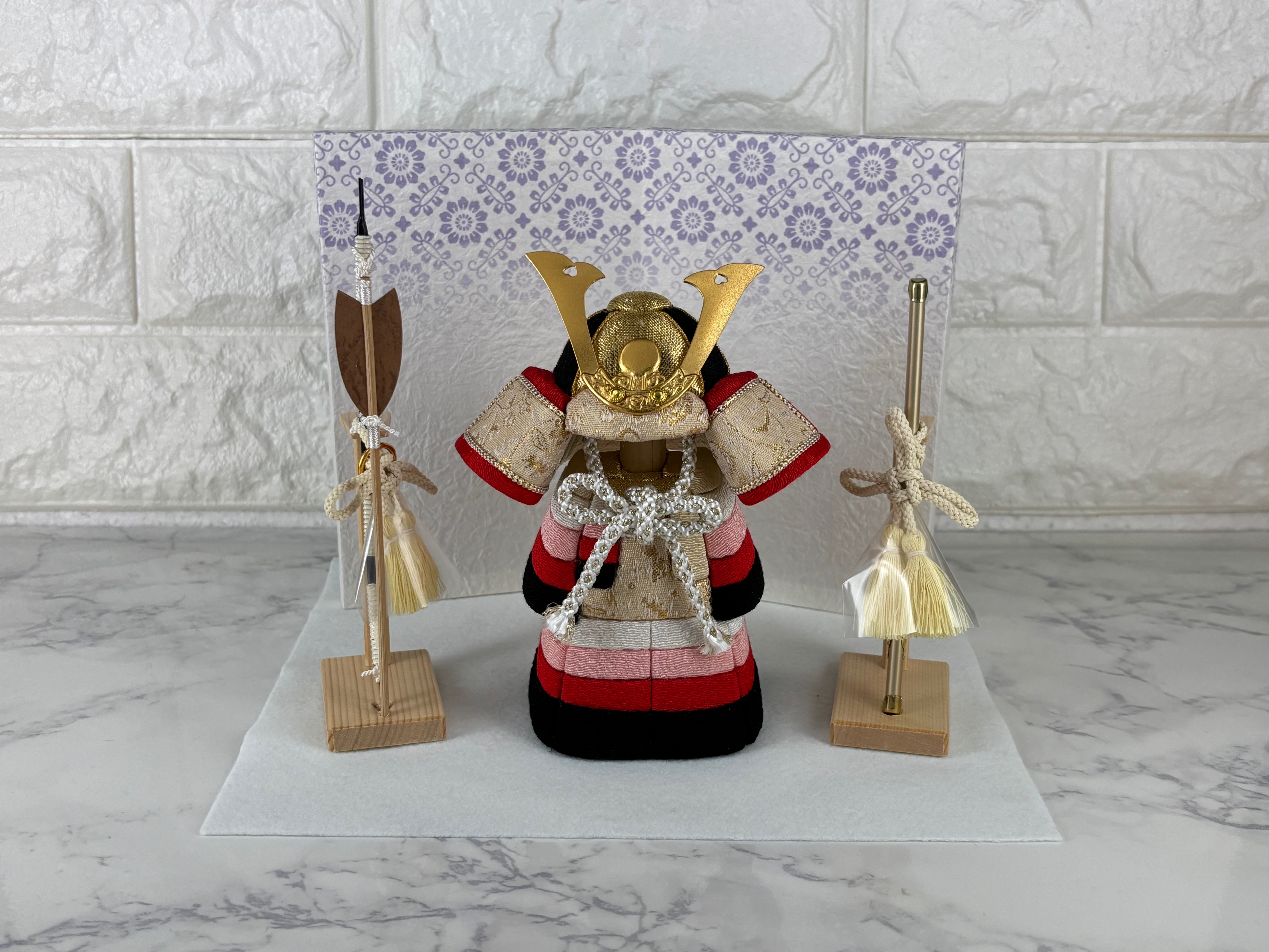 木目込大鎧「赤裾濃縅（あかすそごおどし）」