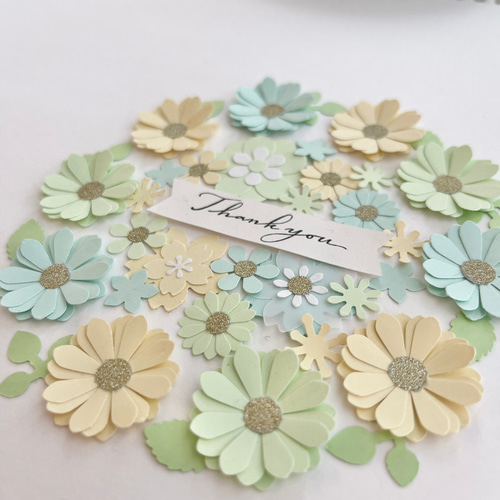 グリーンイエローペーパーフラワー クラフトパンチ色紙飾りアルバム