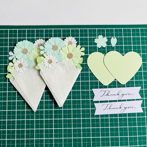 グリーン花束 ブーケペーパーフラワー クラフトパンチ アルバム素材