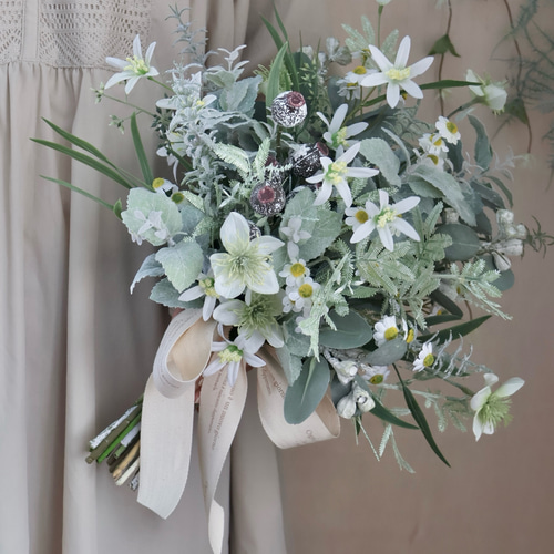 シルバーグリーンブーケ ブートニア付き ハーブブーケ 造花ブーケ