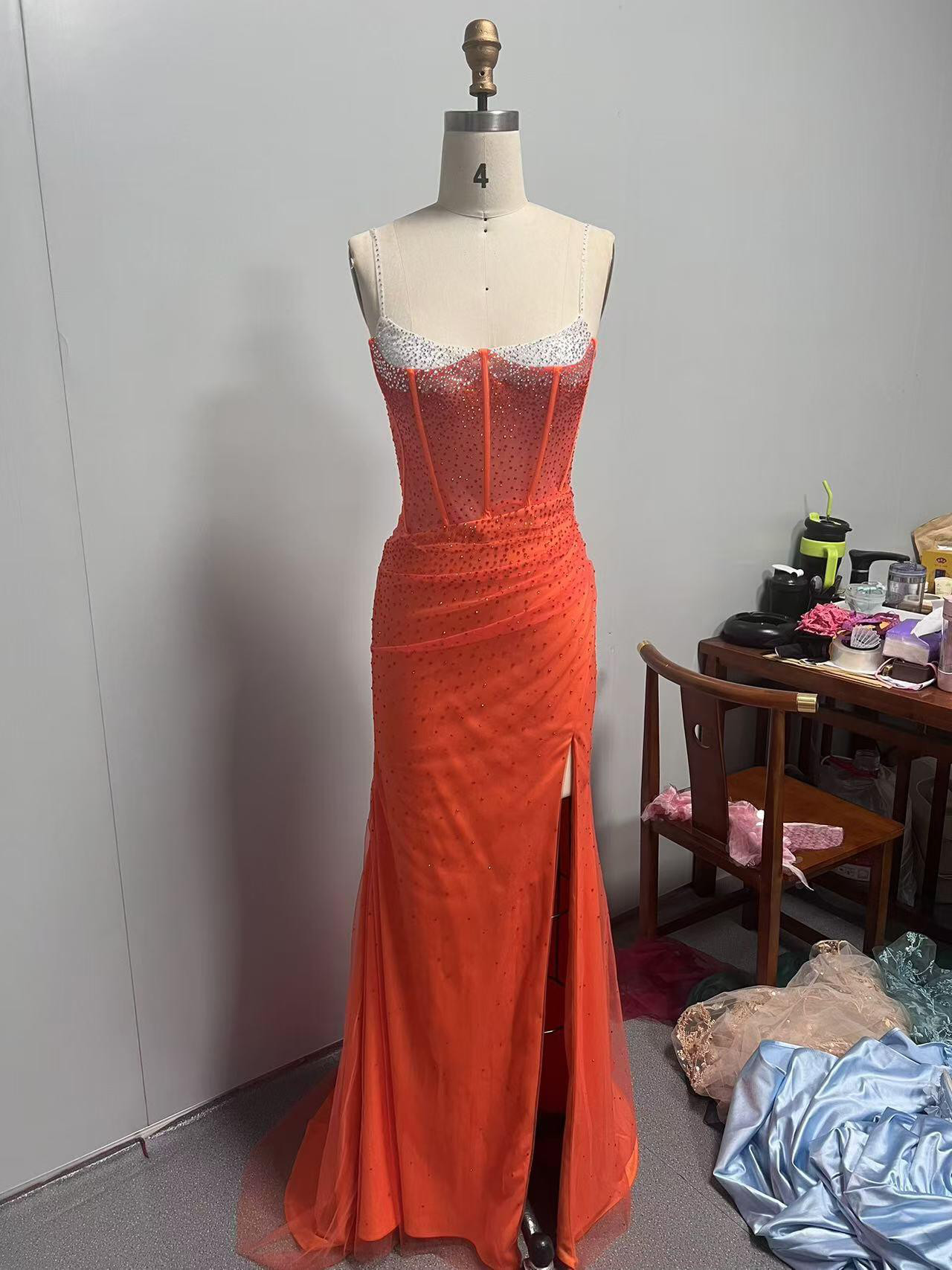 激安　キラキラ　ストーン　ファスナー　オレンジ色　可愛い　チュール　ノースリーブ　カラードレス音楽会演奏会発表会オーダー