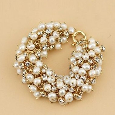 淡水パールのブレスレット バングル　真珠 淡水真珠 パール 6月誕生石 ブライダル ウェディング 結婚式