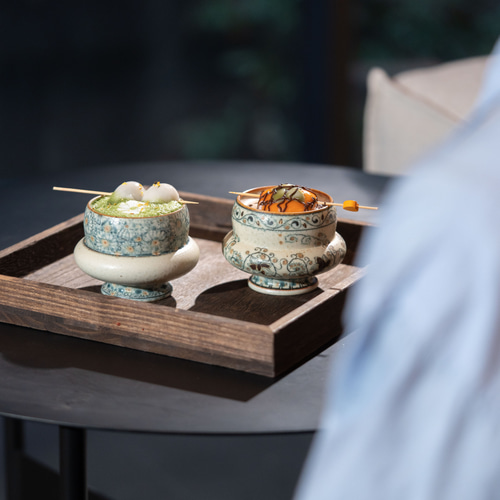 中国茶器　景徳鎮　手描き　茶杯　コーヒーカップ　女性ぴったり　青花磁　蝶々　３点 景徳鎮・青花山水茶杯｜中国茶器専門店の通販・天香茶行