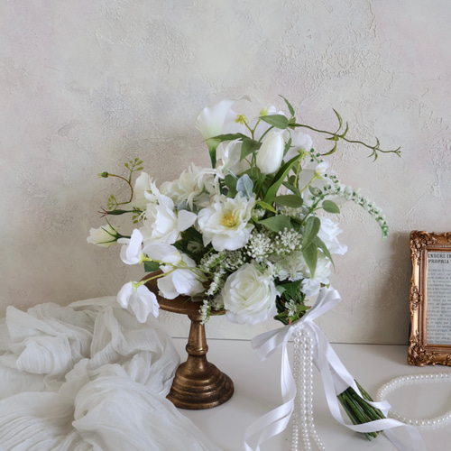 人気のパールブーケ／クラッチブーケ／ホワイトグリーンブーケ