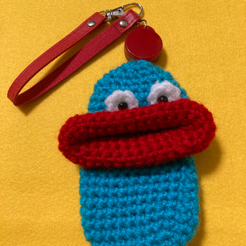 パクパクモンスター リール付きキーケース イヤホンケース リトル