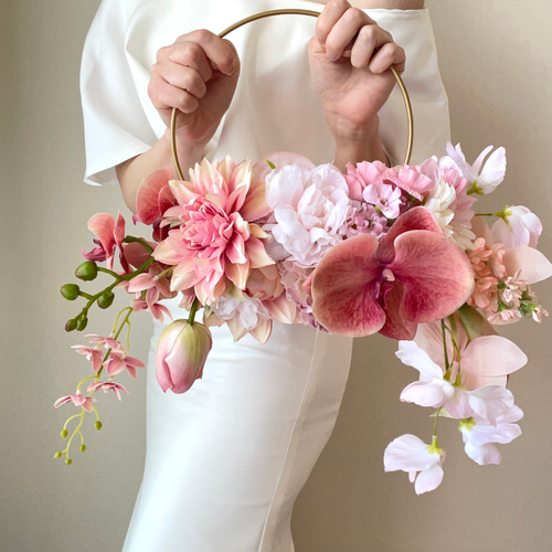 ピンク胡蝶蘭のリングブーケ ピンク胡蝶蘭のリングブーケ ピンク胡蝶蘭のリングブーケ