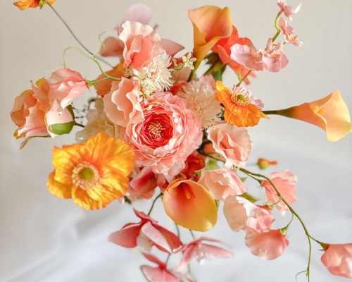 造花ブーケ ピンクオレンジ紫　胡蝶蘭 造花ブーケ ピンクオレンジ紫胡蝶蘭