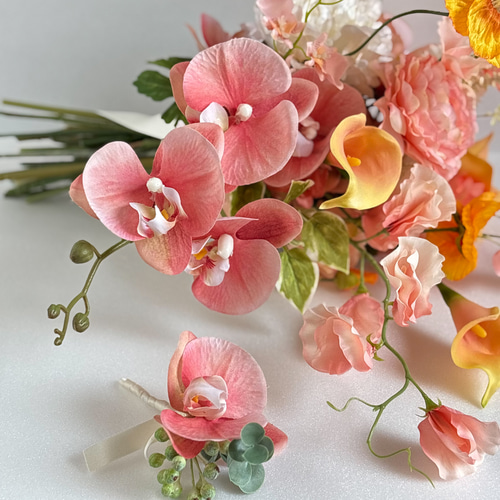 造花ブーケ ピンクオレンジ紫　胡蝶蘭 造花ブーケ ピンクオレンジ紫胡蝶蘭