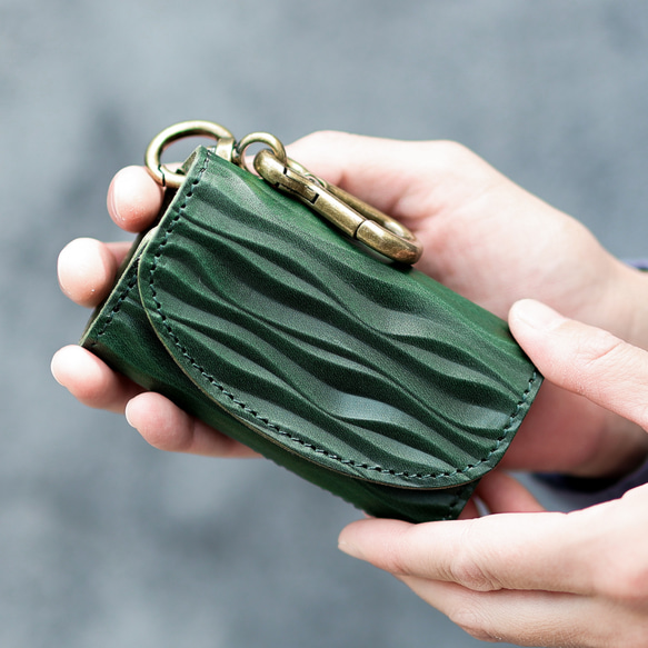 送料無料 栃木レザー キャニオン 型押し 日本製 カラビナ 付き キーケース コインケース PAOLO グリーン 本革 1枚目の画像