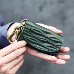 送料無料 栃木レザー キャニオン 型押し 日本製 カラビナ 付き キーケース コインケース PAOLO グリーン 本革 2枚目の画像