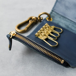 送料無料 栃木レザー キャニオン 型押し 日本製 カラビナ 付き キーケース コインケース PAOLO ネイビー 本革 6枚目の画像