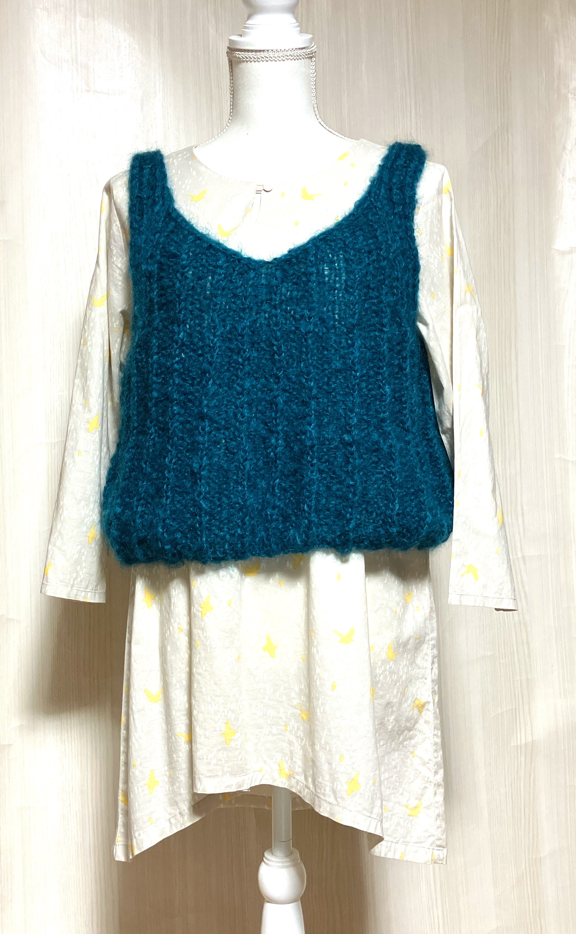 【M】高級ウールモヘア　ハンドメイド　キャミソール　軽ふわ