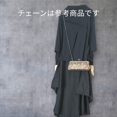 アンティークな帯をリメイクしたがま口バック/金茶葵紋/着物にも