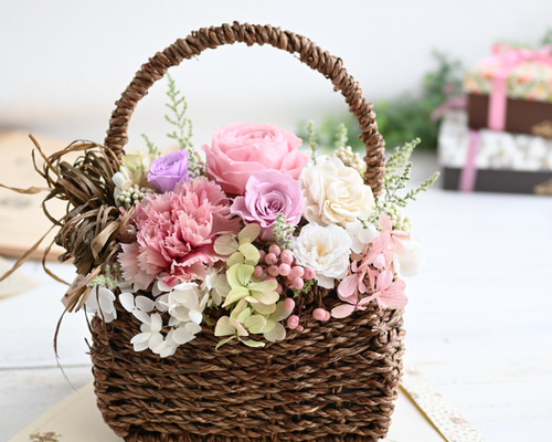 母の日＊和らぎの華バスケット＊あふれる花籠アレンジメント