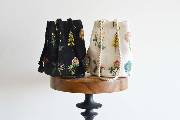 数量限定! フラワー刺繍 2way ポシェットマリンバッグ　エクリュホワイト　ミニショルダー　ボタニカル 11枚目の画像
