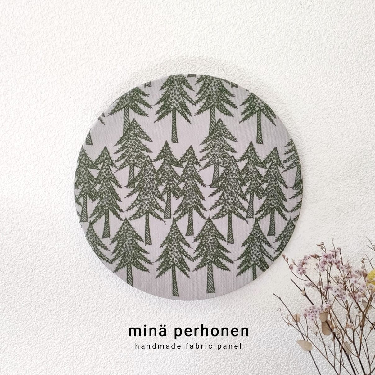 ファブリックパネル　ミナペルホネン　ランドシアター　インテリア　丸型　森　ボタニカル　引っ越し祝い　誕生日プレゼント