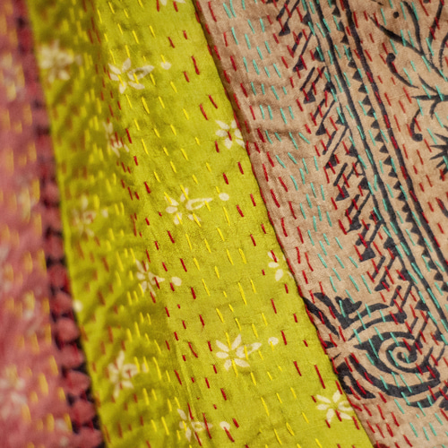 手縫いのサリースカート シルクの手刺繍パッチワークスカート インドの