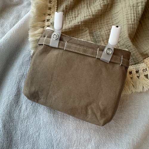 ヌビ 外ポケット付きショルダーバッグ ベージュ×ハート ハンドメイド