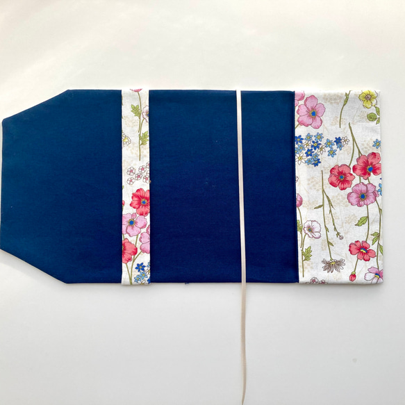 【文庫サイズ】フェミニンな野花柄のブックカバー 6枚目の画像